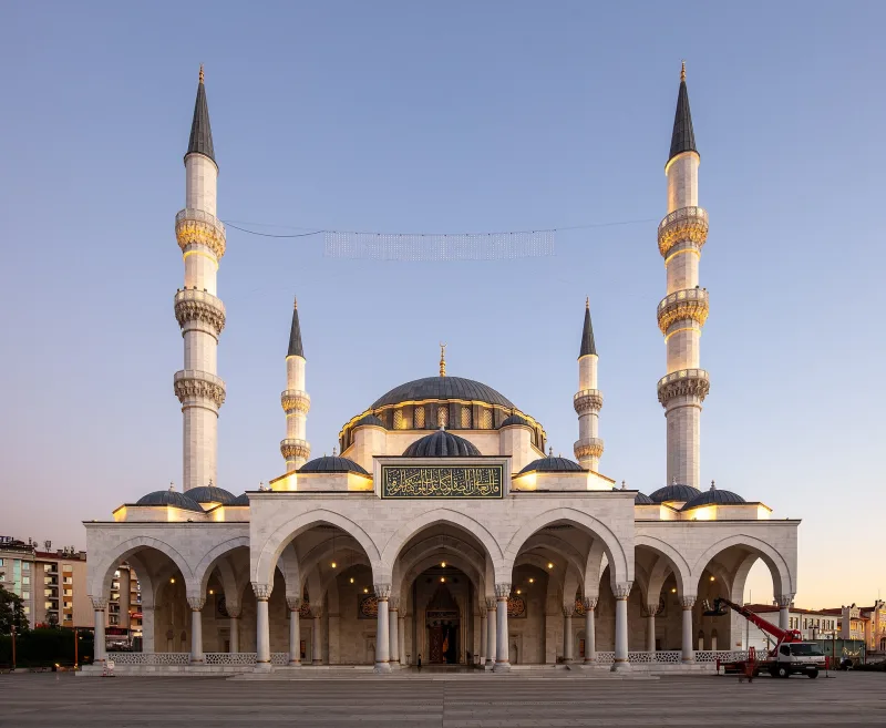 Мечеть Мелике-хатун в Анкаре — символ новой столицы